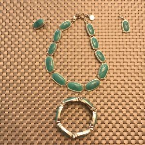 Silver and turquoise necklace earring and bracelet